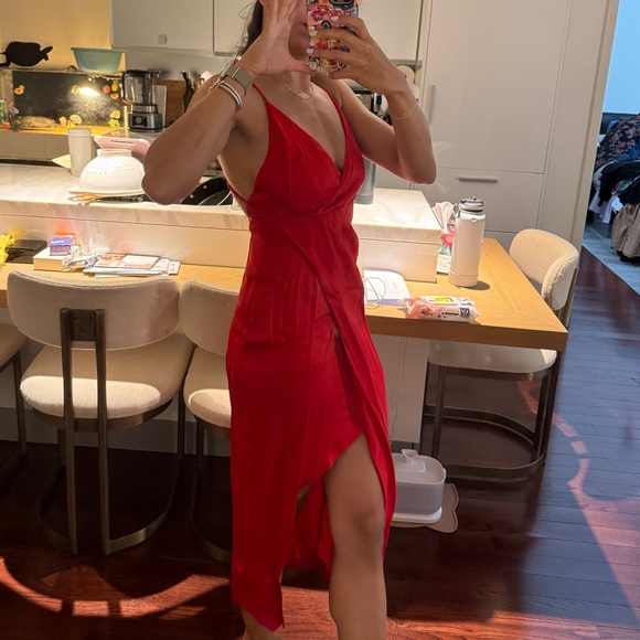 BARDOT Red statin style dress - Picture 2 of 4